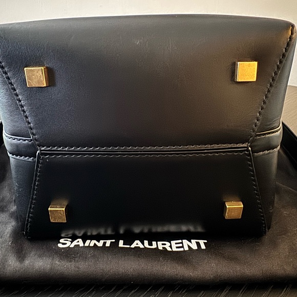 Saint Laurent Le 37 Small Black Leather Bucket Bag - Picture 8 of 11